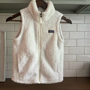 Girls Patagonia vest